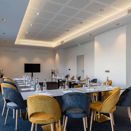 Brit Hotel Privilege Paris Rosny-Sous-Bois Exterior foto